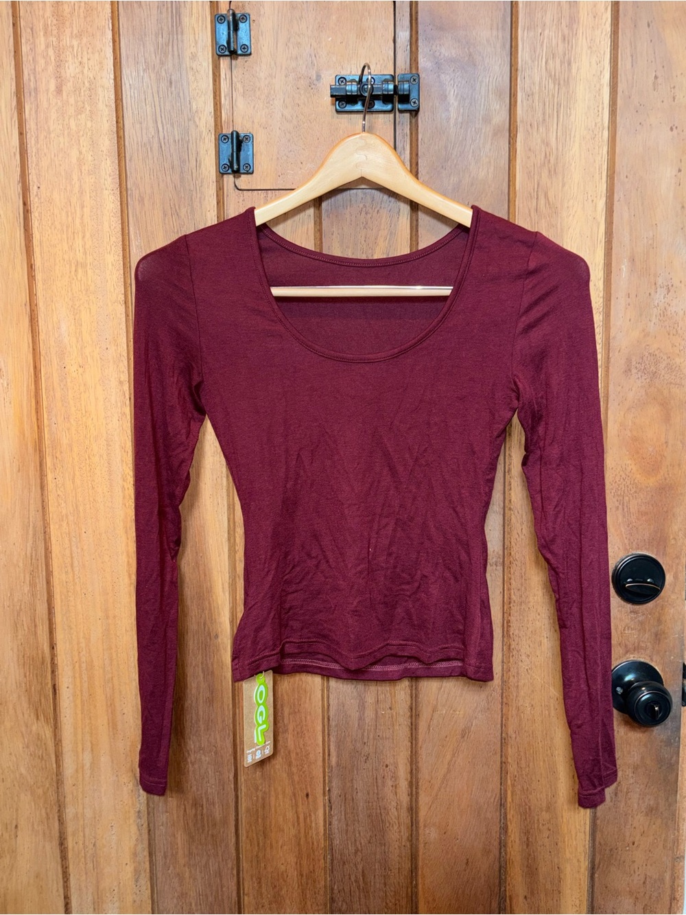 OGL Women’s Long Sleeve Scoop Neck Top - Burgundy